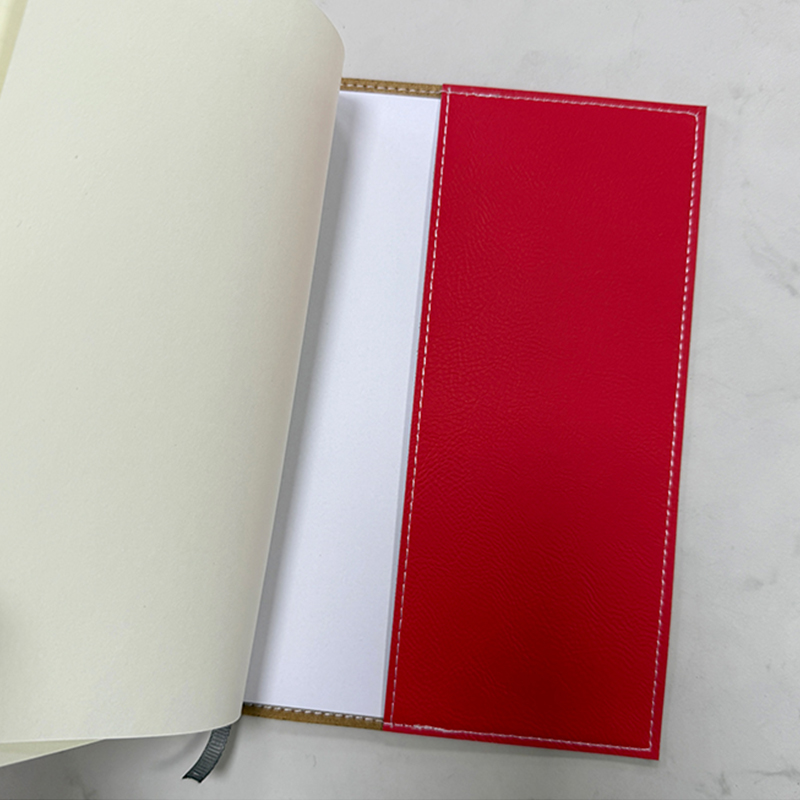 Laserovatelný koženkový vyměnitelný notebook