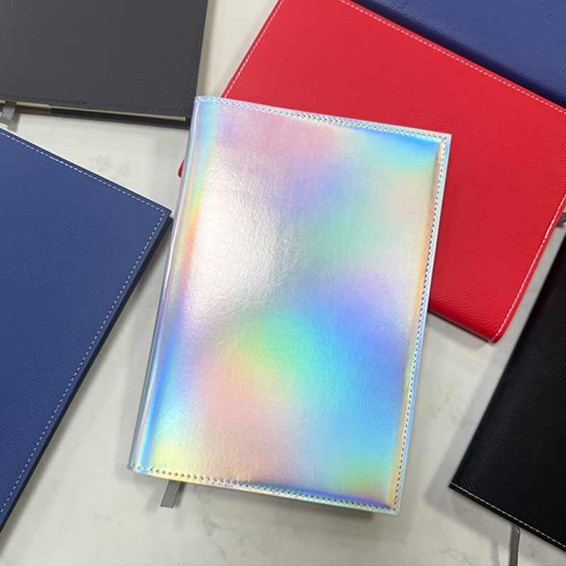 Laserovatelný koženkový vyměnitelný notebook