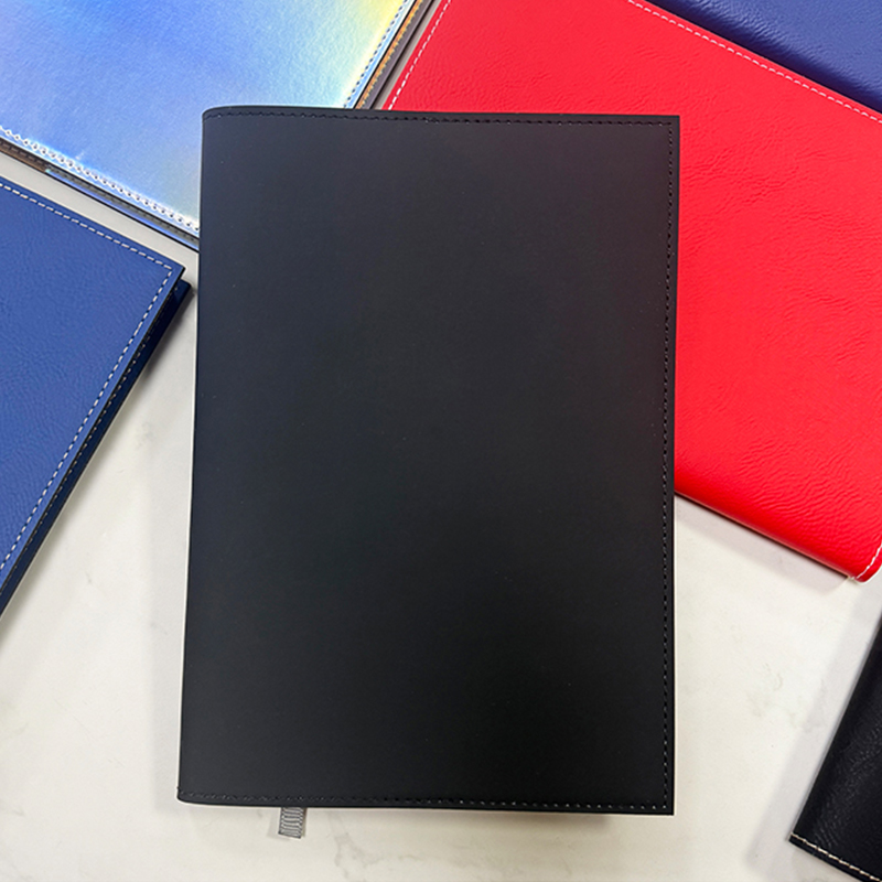 Laserovatelný koženkový vyměnitelný notebook