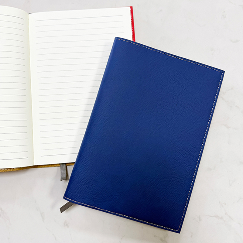 Laserovatelný koženkový vyměnitelný notebook