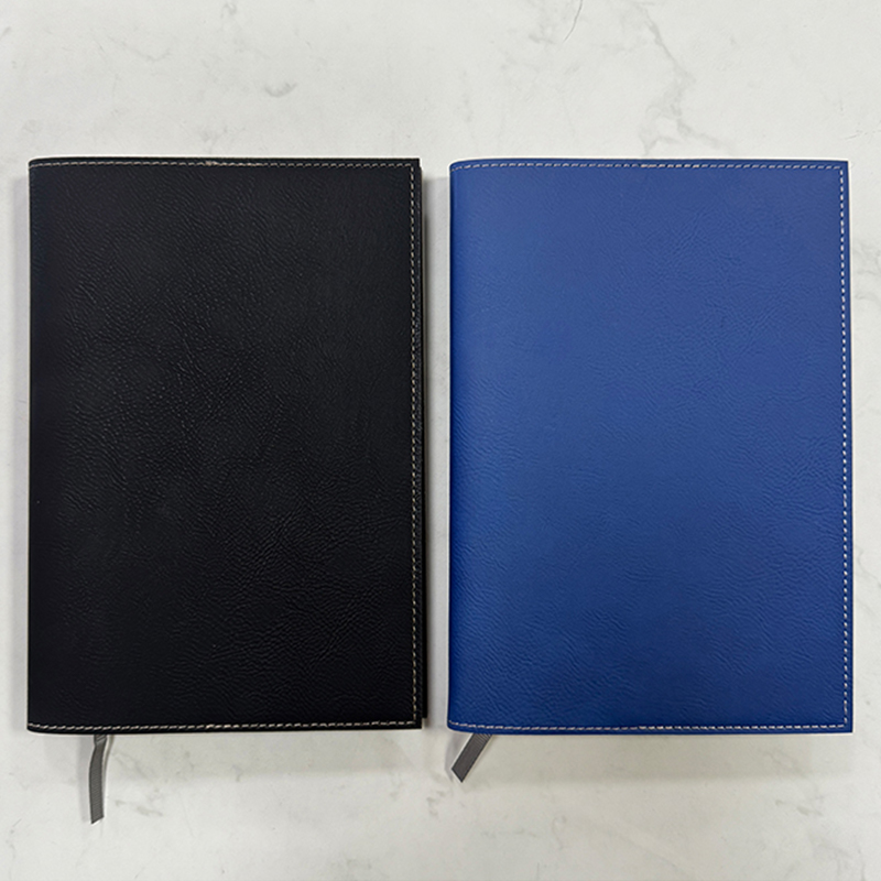 Laserovatelný koženkový vyměnitelný notebook