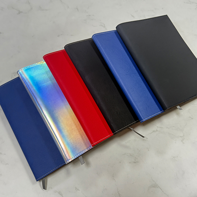 Laserovatelný koženkový vyměnitelný notebook
